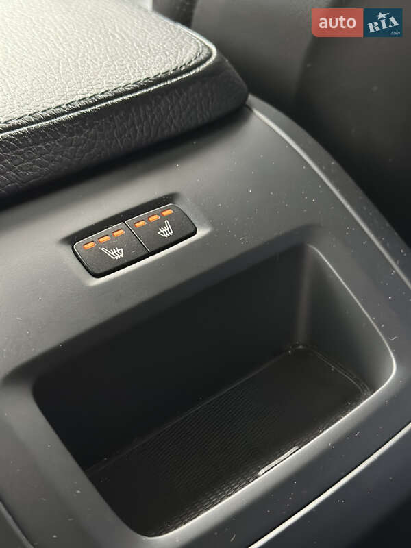 Внедорожник / Кроссовер Volvo XC90 2017 в Киеве