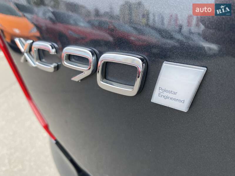 Позашляховик / Кросовер Volvo XC90 2019 в Києві