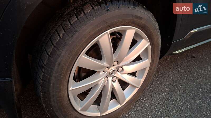 Позашляховик / Кросовер Volvo XC90 2015 в Івано-Франківську