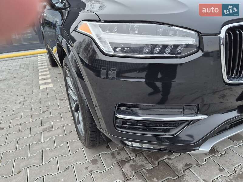 Внедорожник / Кроссовер Volvo XC90 2017 в Владимире