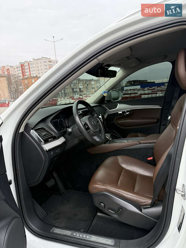 Внедорожник / Кроссовер Volvo XC90 2019 в Виннице