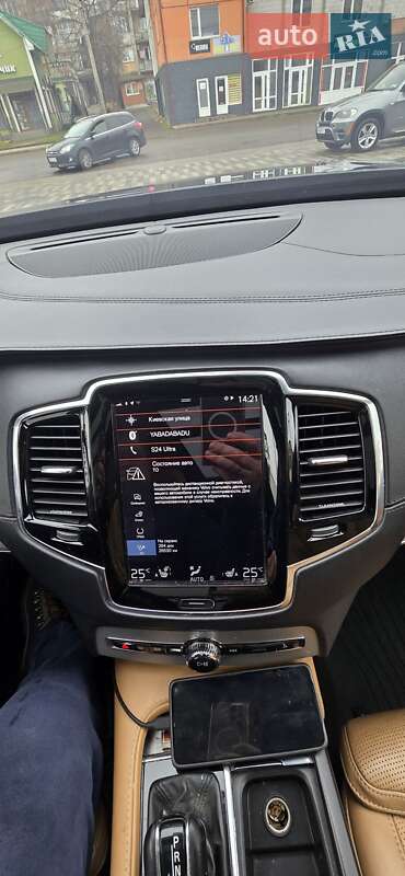 Позашляховик / Кросовер Volvo XC90 2015 в Голубиному