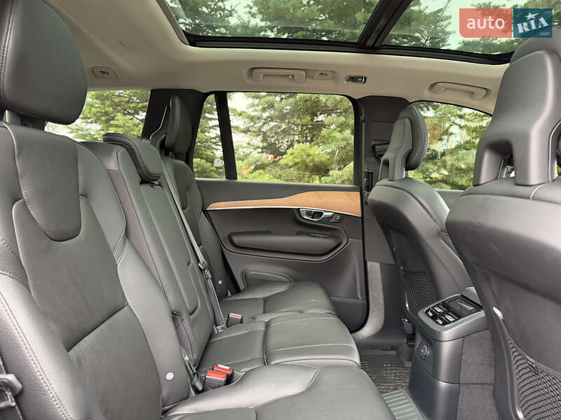 Внедорожник / Кроссовер Volvo XC90 2021 в Одессе
