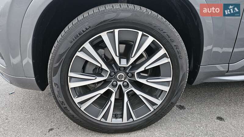Позашляховик / Кросовер Volvo XC90 2020 в Києві