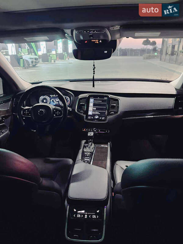 Внедорожник / Кроссовер Volvo XC90 2016 в Одессе фото 26 Внедорожник / Кроссовер Volvo XC90 2016 в Одессе