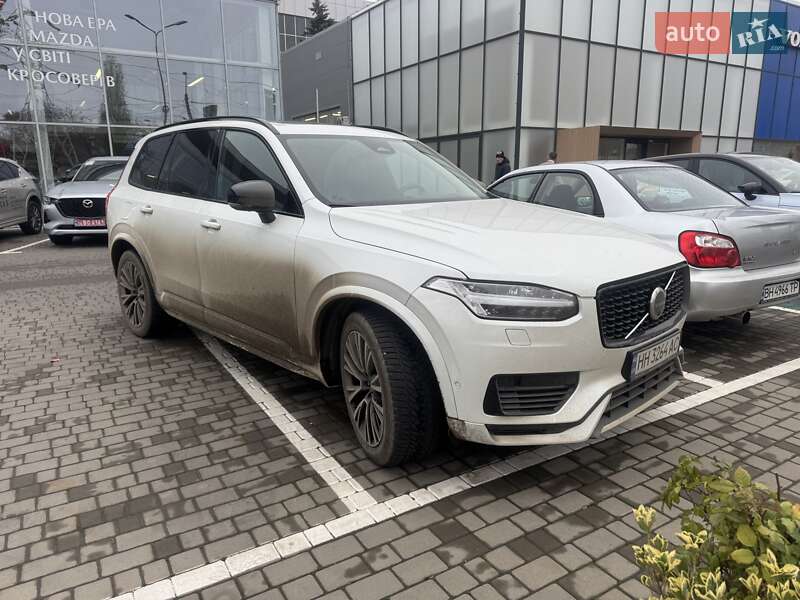 Volvo XC90 2024