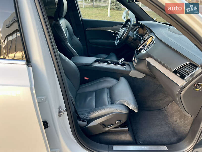 Внедорожник / Кроссовер Volvo XC90 2021 в Киеве фото 58 Внедорожник / Кроссовер Volvo XC90 2021 в Киеве