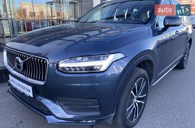 Внедорожник / Кроссовер Volvo XC90 2019 в Киеве