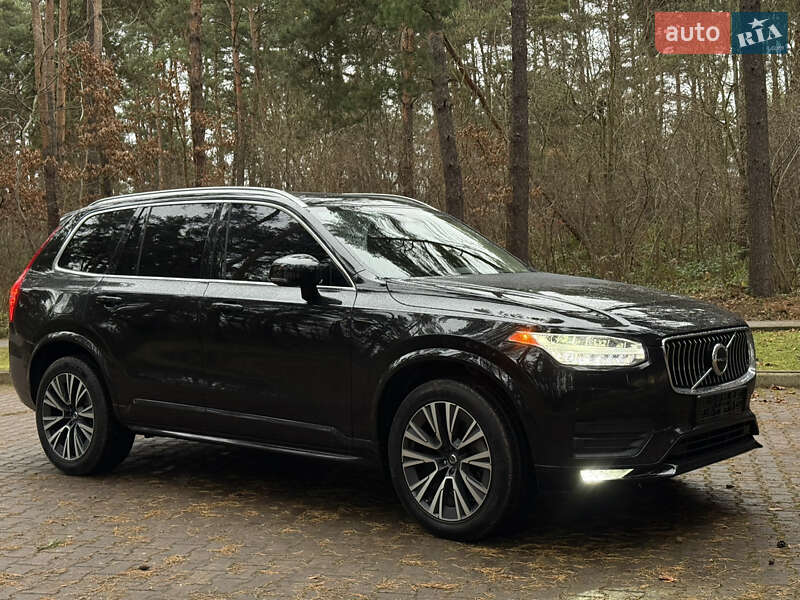 Volvo XC90 2021