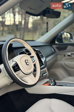 Внедорожник / Кроссовер Volvo XC90 2024 в Львове