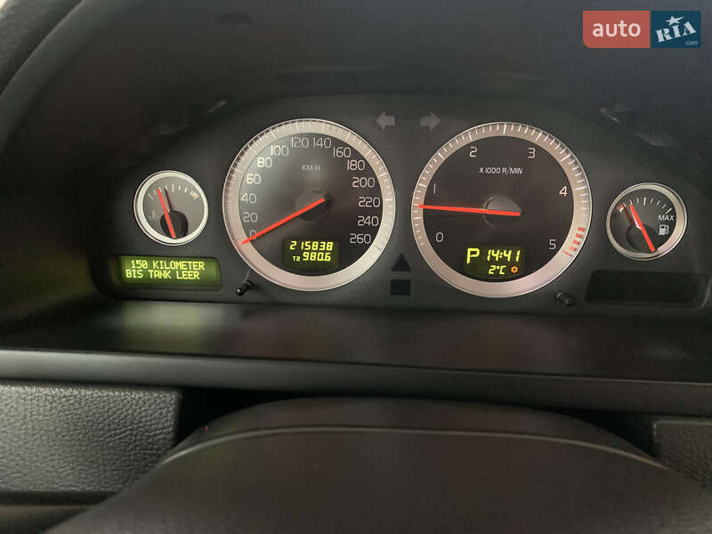 Внедорожник / Кроссовер Volvo XC90 2011 в Ровно