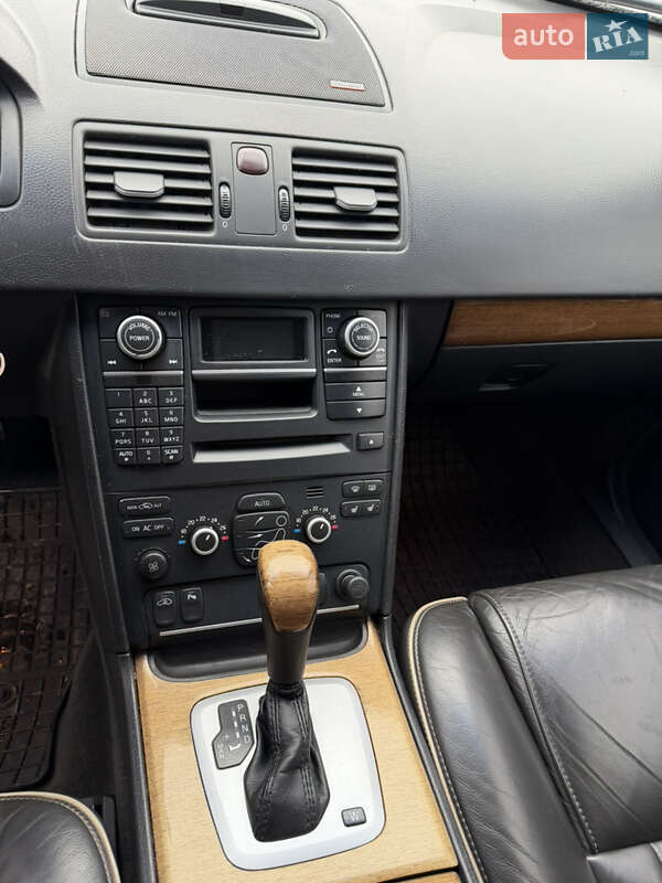 Позашляховик / Кросовер Volvo XC90 2006 в Нововолинську