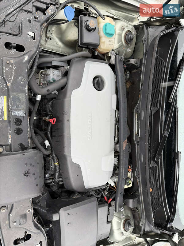 Позашляховик / Кросовер Volvo XC90 2006 в Нововолинську