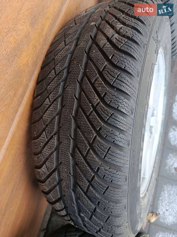 Позашляховик / Кросовер Volvo XC90 2006 в Нововолинську