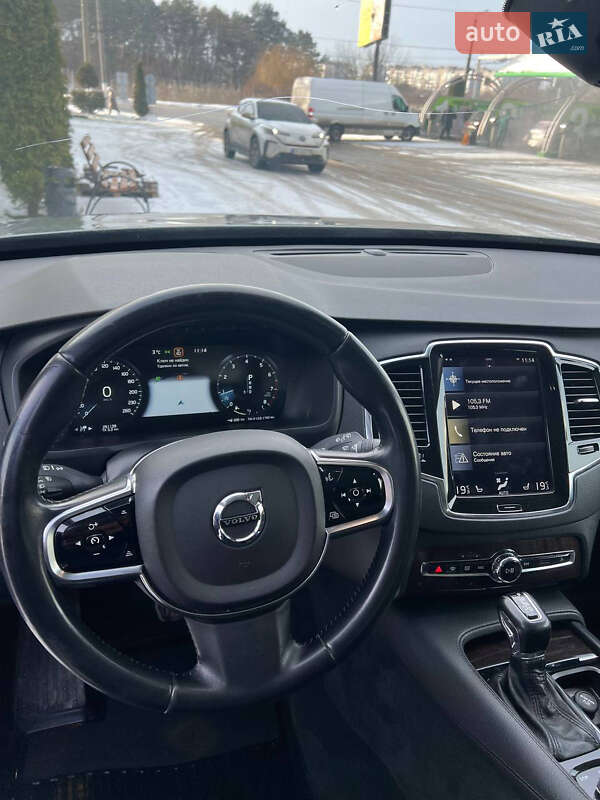 Внедорожник / Кроссовер Volvo XC90 2015 в Киеве