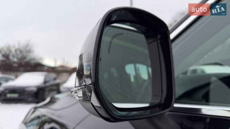 Позашляховик / Кросовер Volvo XC90 2019 в Києві фото 16 Позашляховик / Кросовер Volvo XC90 2019 в Києві