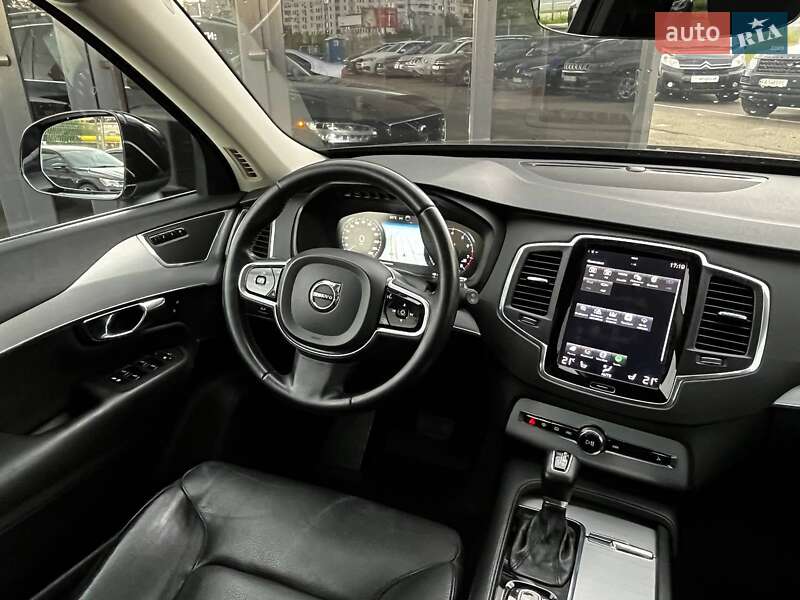 Внедорожник / Кроссовер Volvo XC90 2016 в Киеве