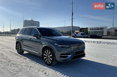 Внедорожник / Кроссовер Volvo XC90 2024 в Киеве