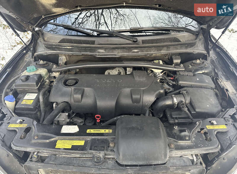 Внедорожник / Кроссовер Volvo XC90 2004 в Косове фото 10 Внедорожник / Кроссовер Volvo XC90 2004 в Косове