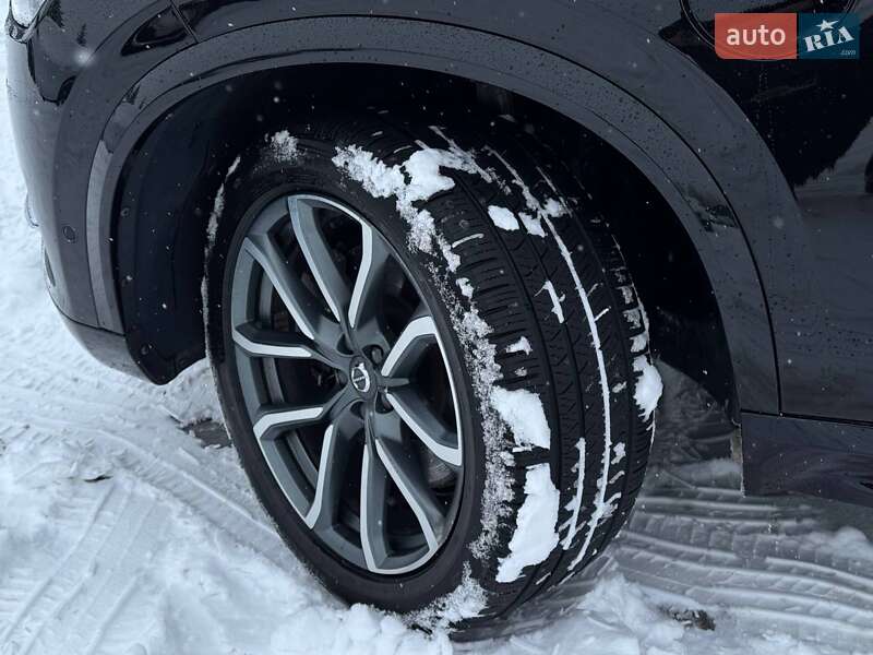 Внедорожник / Кроссовер Volvo XC90 2018 в Ровно