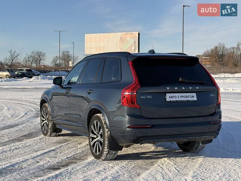 Внедорожник / Кроссовер Volvo XC90 2022 в Киеве