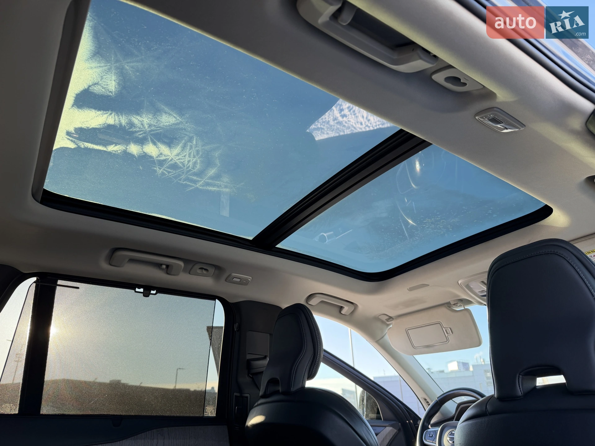2022 Volvo XC90 - мініатюра 15
