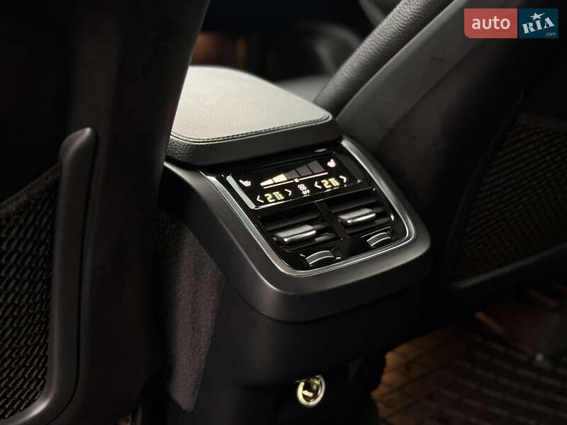 Внедорожник / Кроссовер Volvo XC90 2017 в Хмельницком фото 19 Внедорожник / Кроссовер Volvo XC90 2017 в Хмельницком