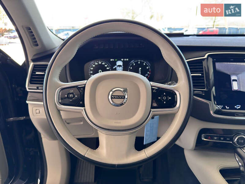Внедорожник / Кроссовер Volvo XC90 2017 в Одессе фото 16 Внедорожник / Кроссовер Volvo XC90 2017 в Одессе