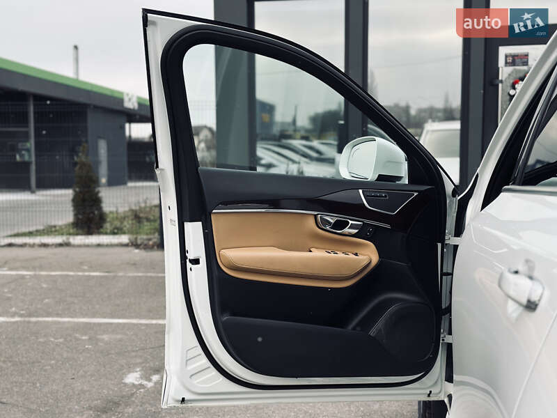 Внедорожник / Кроссовер Volvo XC90 2018 в Кременчуге