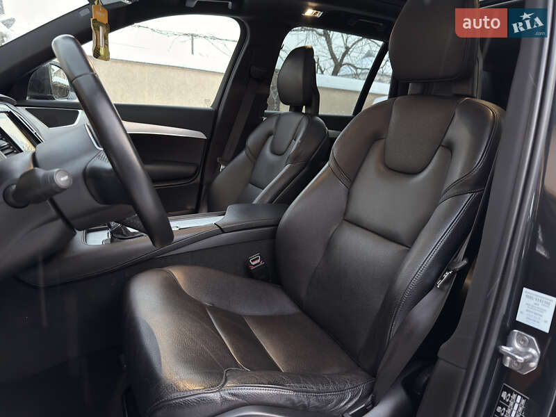 Внедорожник / Кроссовер Volvo XC90 2017 в Ивано-Франковске