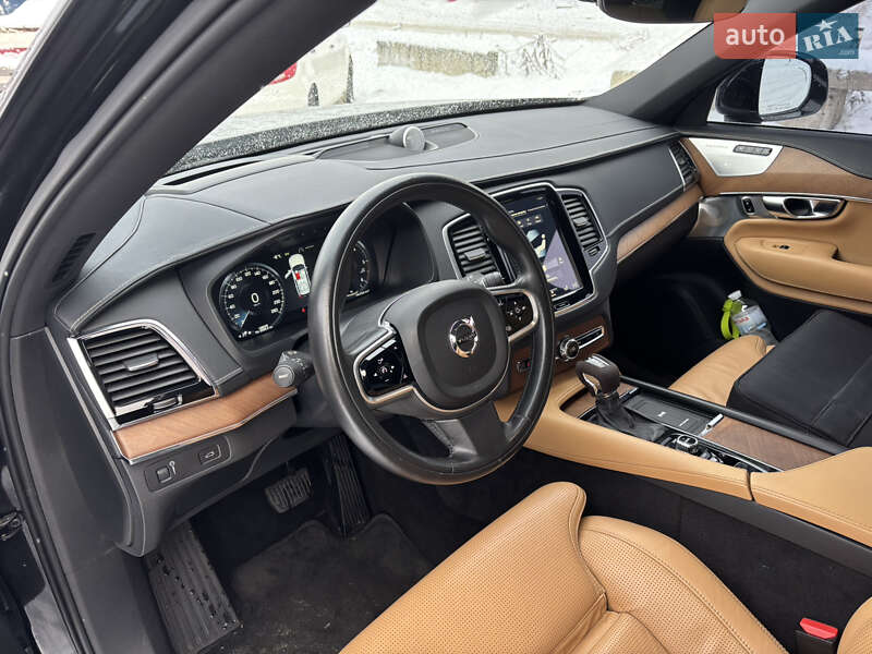 Внедорожник / Кроссовер Volvo XC90 2017 в Киеве