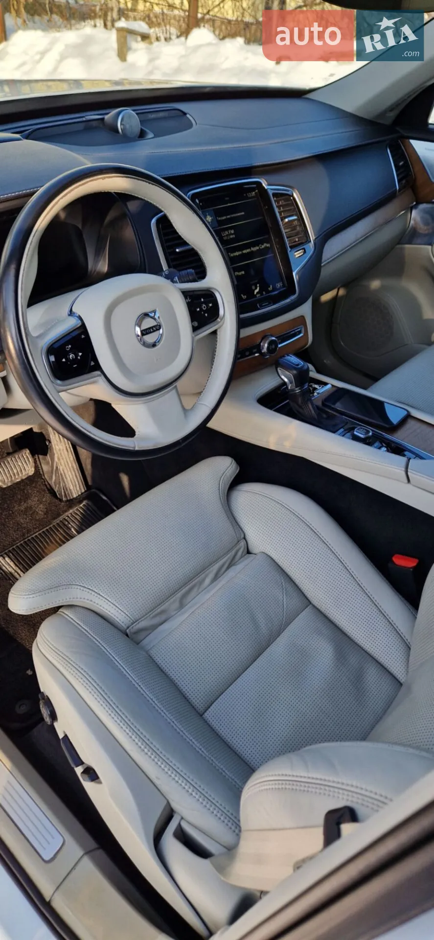 2017 Volvo XC90 - мініатюра 16