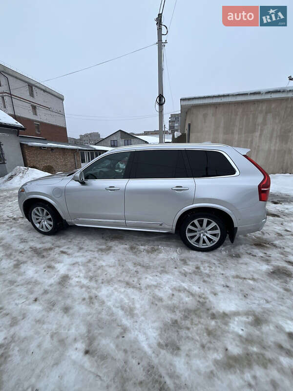 Внедорожник / Кроссовер Volvo XC90 2016 в Шептицькому