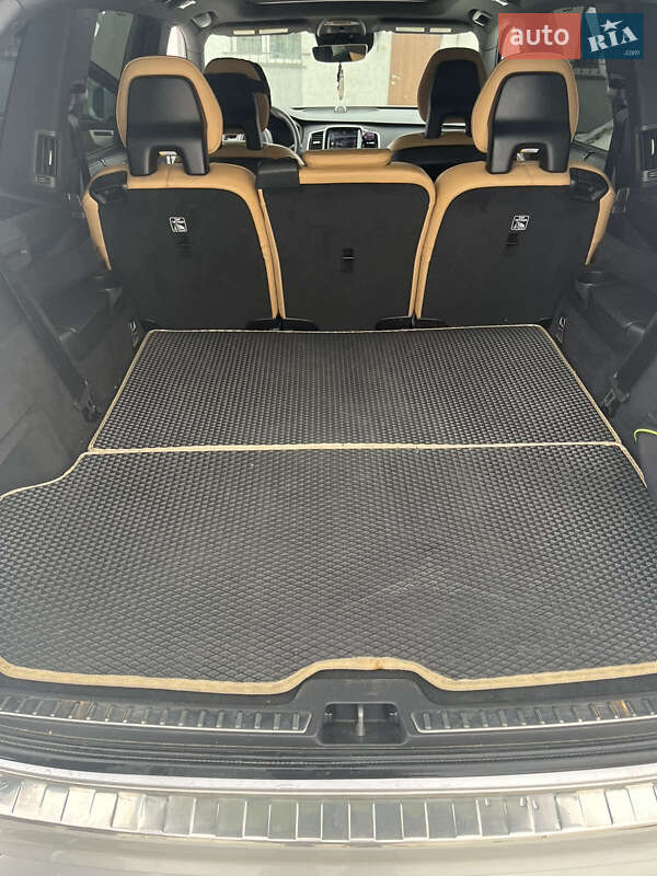 Внедорожник / Кроссовер Volvo XC90 2016 в Шептицькому