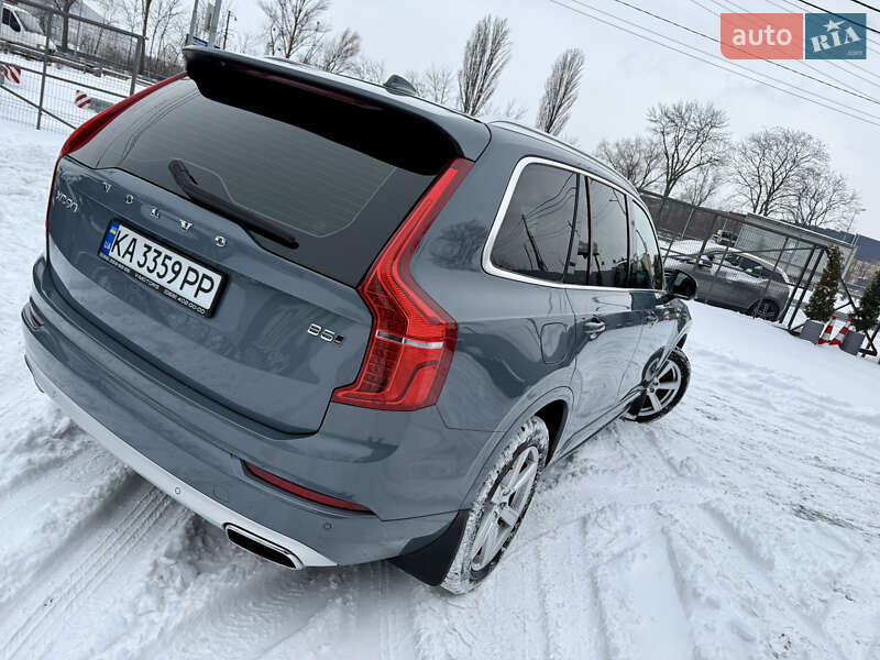 Внедорожник / Кроссовер Volvo XC90 2019 в Киеве