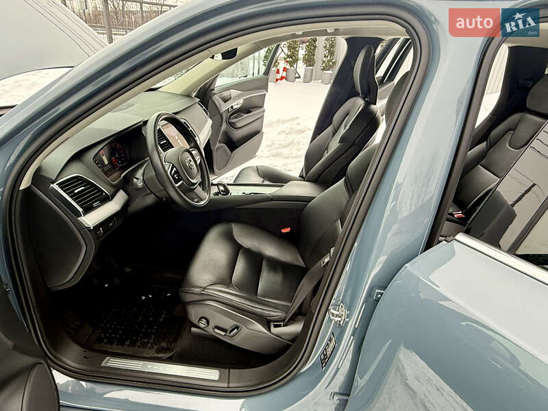 Внедорожник / Кроссовер Volvo XC90 2019 в Киеве