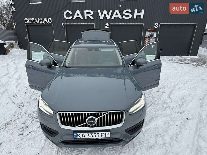 Внедорожник / Кроссовер Volvo XC90 2019 в Киеве