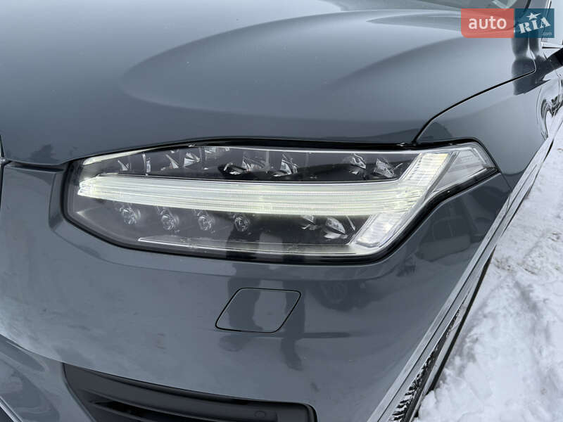 Внедорожник / Кроссовер Volvo XC90 2019 в Киеве