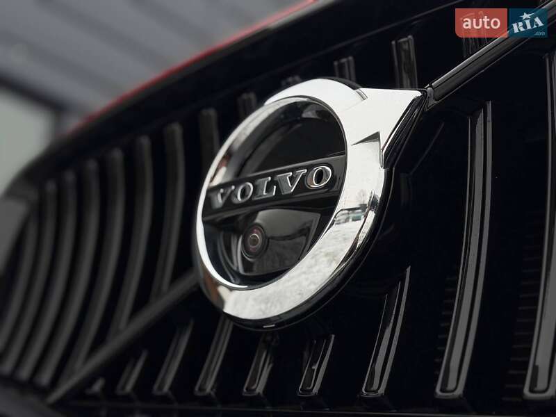 Внедорожник / Кроссовер Volvo XC90 2016 в Ровно