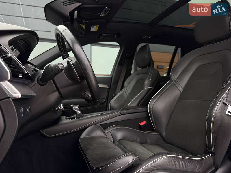 Внедорожник / Кроссовер Volvo XC90 2016 в Ровно