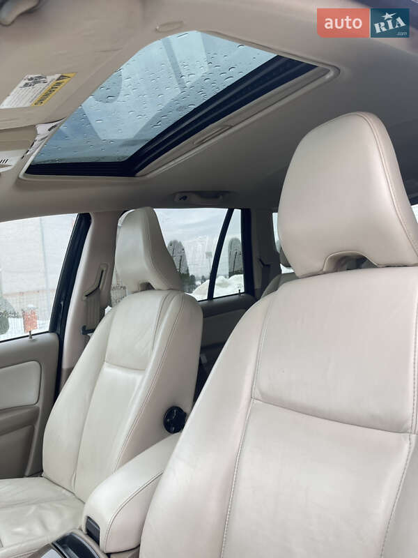 Внедорожник / Кроссовер Volvo XC90 2010 в Житомире