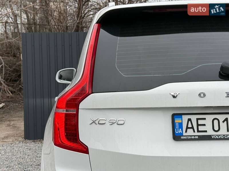 Внедорожник / Кроссовер Volvo XC90 2021 в Днепре