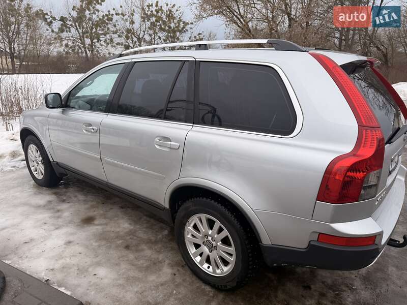 Внедорожник / Кроссовер Volvo XC90 2007 в Дубечно