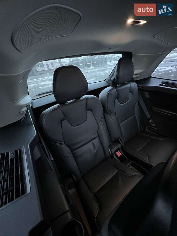 Внедорожник / Кроссовер Volvo XC90 2021 в Ровно