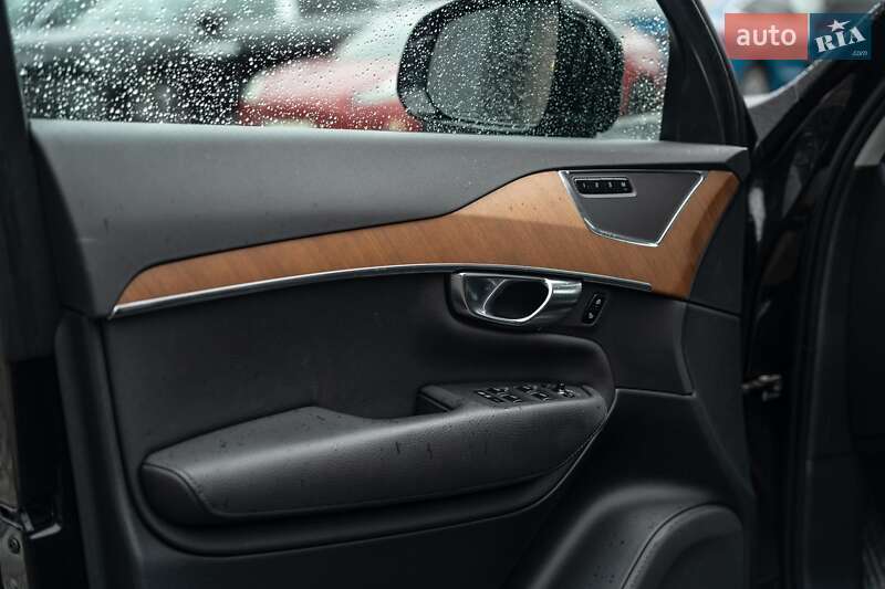 Внедорожник / Кроссовер Volvo XC90 2022 в Черновцах