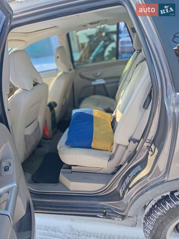 Внедорожник / Кроссовер Volvo XC90 2005 в Каменском фото 4 Внедорожник / Кроссовер Volvo XC90 2005 в Каменском