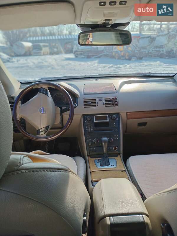 Внедорожник / Кроссовер Volvo XC90 2005 в Каменском фото 3 Внедорожник / Кроссовер Volvo XC90 2005 в Каменском