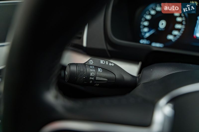 Внедорожник / Кроссовер Volvo XC90 2015 в Киеве