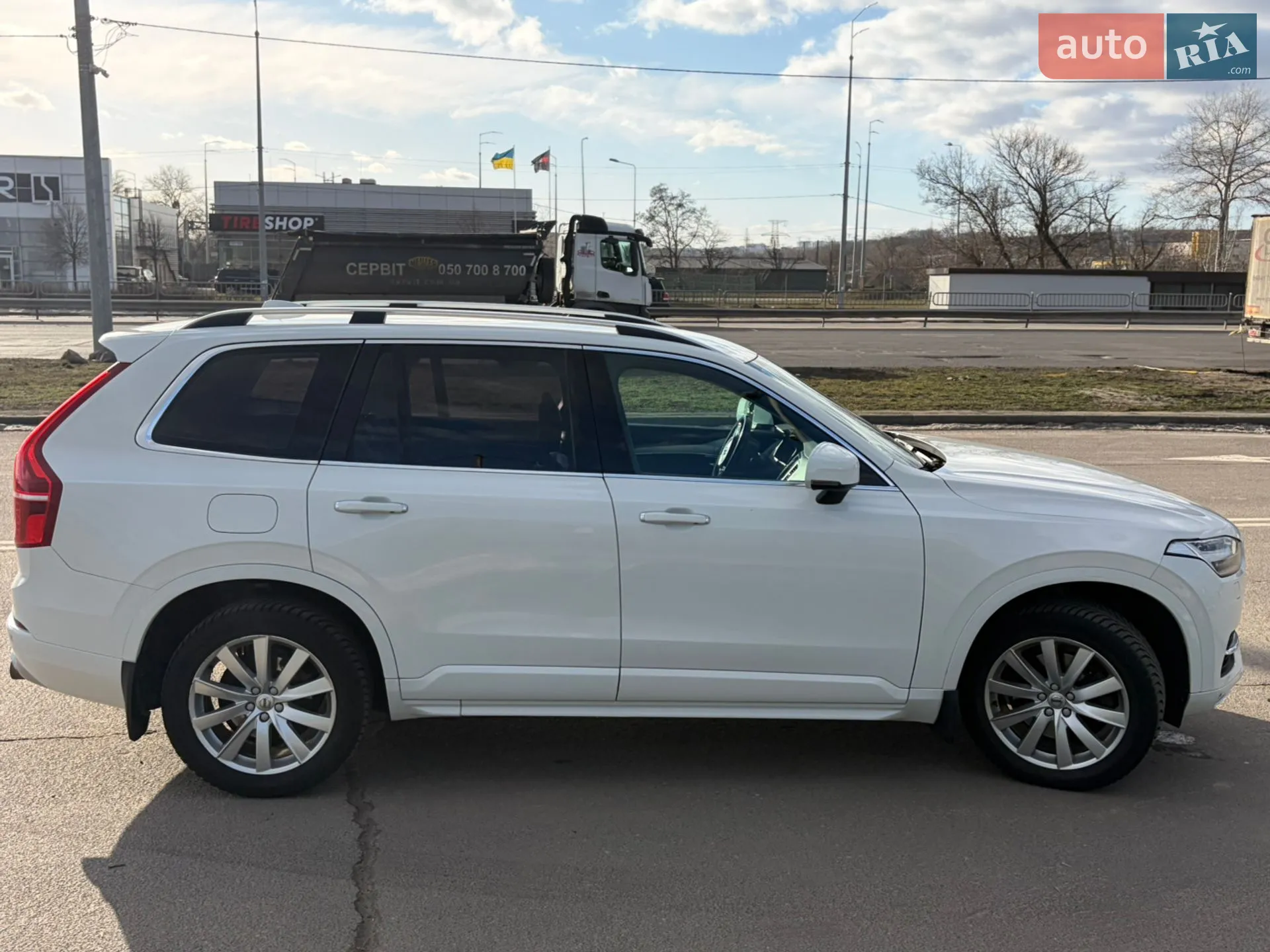 2016 Volvo XC90 - мініатюра 9