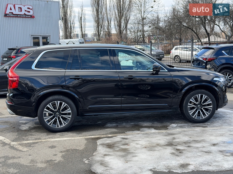 Внедорожник / Кроссовер Volvo XC90 2019 в Киеве